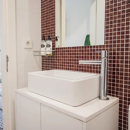 Apartment Luxury W Ac Downtown And Metro